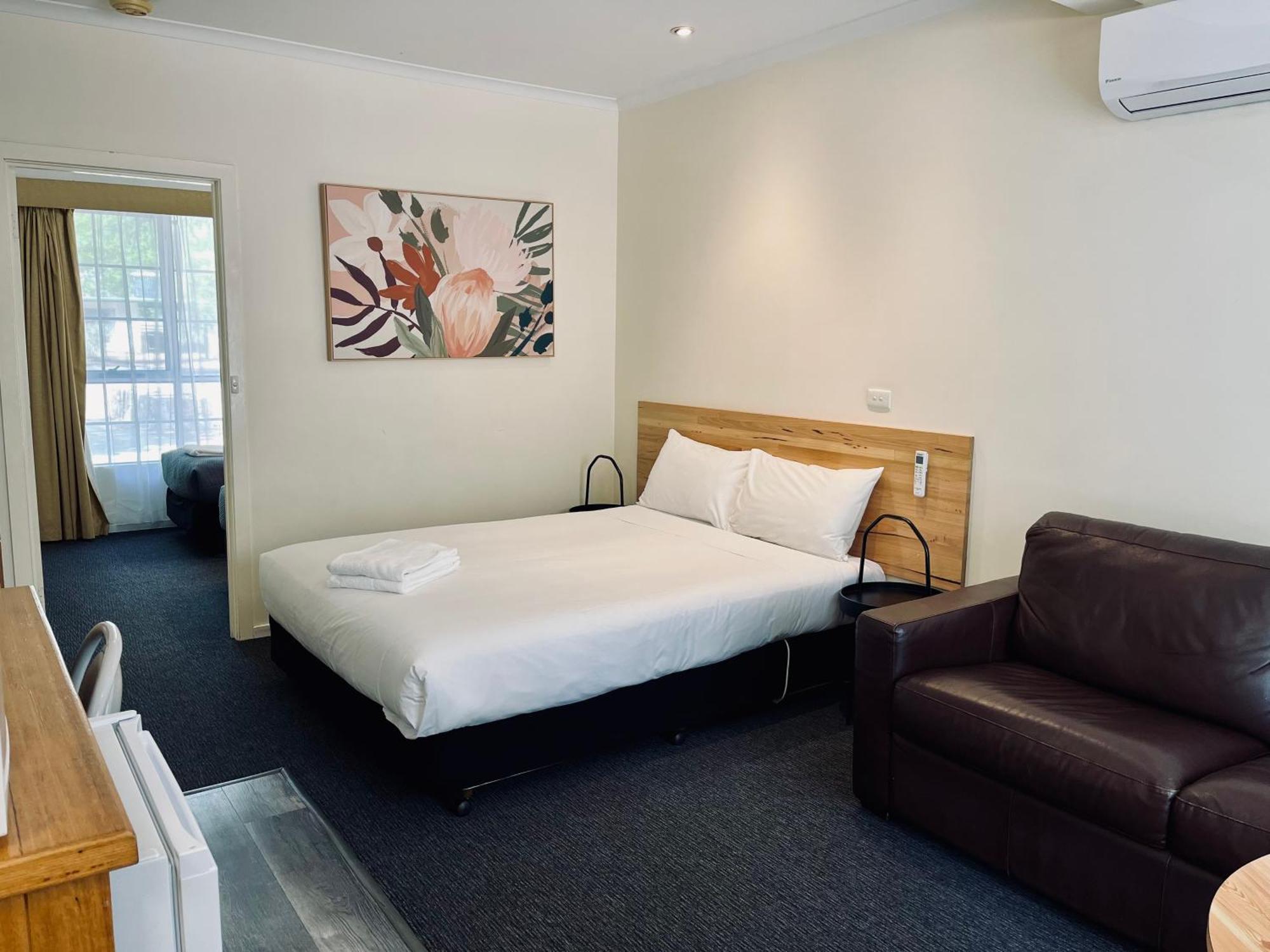 Bright Avenue Motor Inn Exteriér fotografie